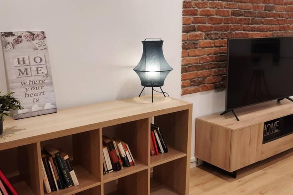 Apartamentos Milan 2 Oviedo Ngoại thất bức ảnh